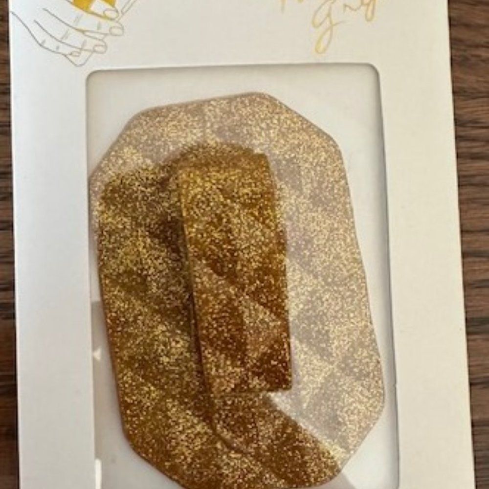 Gold Phone Flipper Finger Loop  20535  NWT Boutique